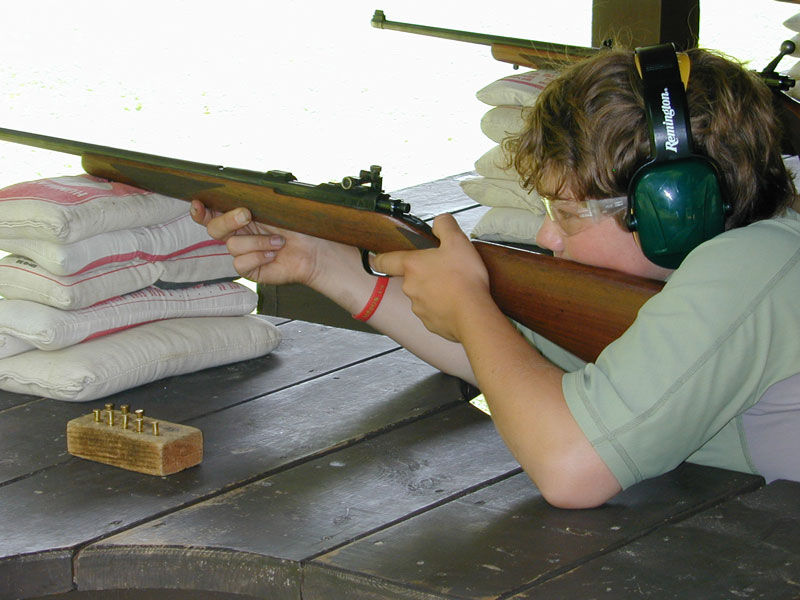 rifle shooting photo